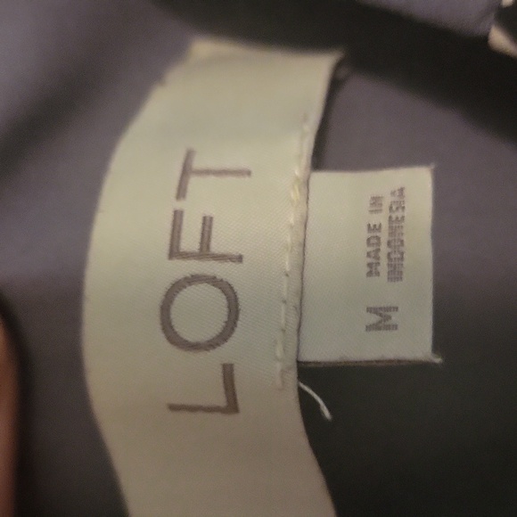 Loft dress - Picture 2 of 3